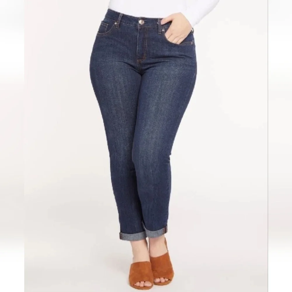 Seven7 Weekend Slim Fit High Rise Straight Leg Blue Denim Jeans Nwt